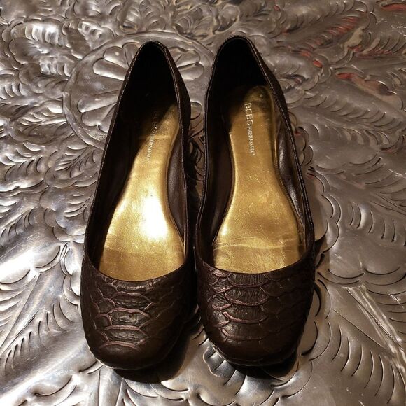 Bcbgeneration,size 9,brown/purple in color,trimmed in gold, slight imperfections - Picture 1 of 8
